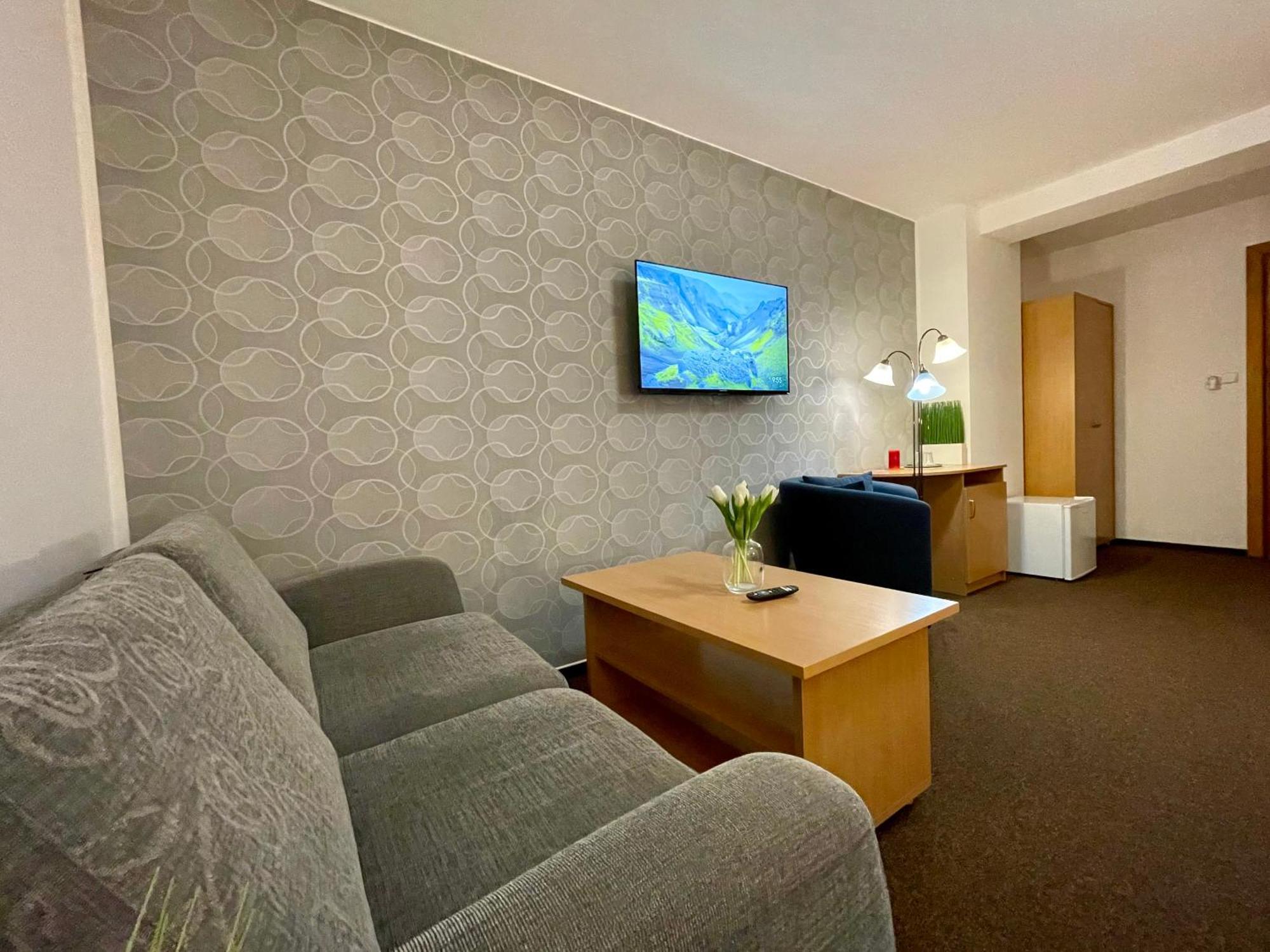 Hotel Aldo Uničov 外观 照片
