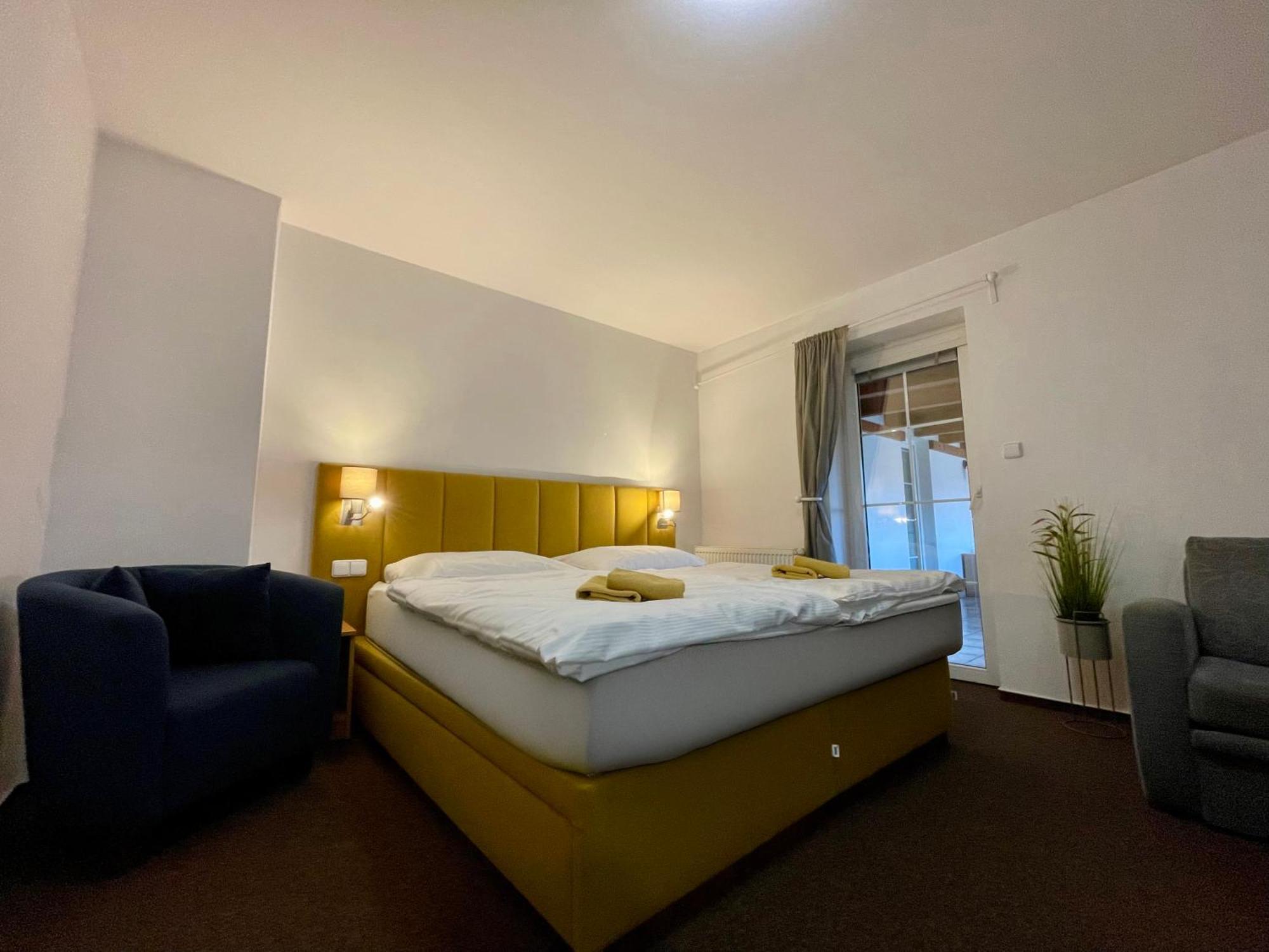 Hotel Aldo Uničov 外观 照片